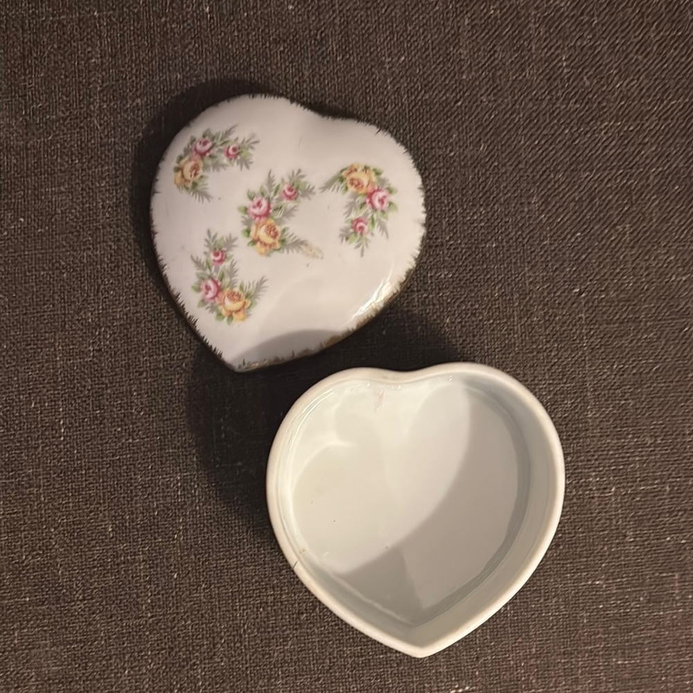 Heart-Shaped Floral Trinket Box